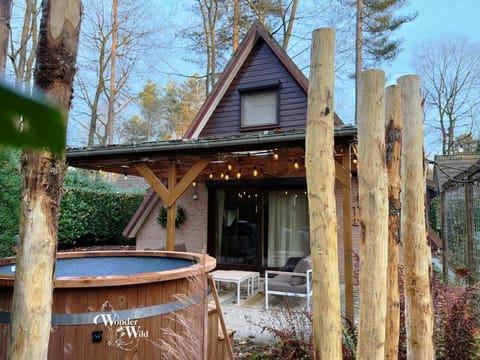 Natural landscape, Winter, Garden, Hot Tub, Pets, Garden view