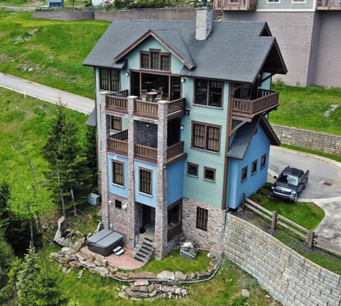 Property building, Day