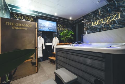 Hot Tub, Sauna, Spa and wellness centre/facilities, Spa and wellness centre/facilities