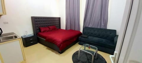 Cyclone Studio Apartments Hotel in Abu Dhabi