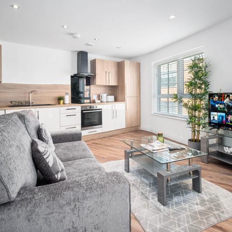 Kitchen or kitchenette, Seating area, Dining area