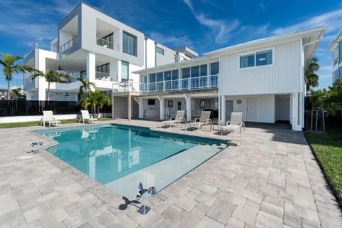 Island Bay Retreat by Sun Palace Vacations House in San Carlos Island