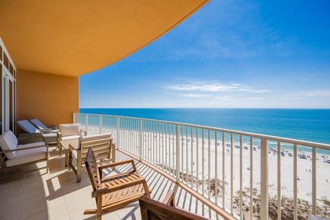 Phoenix Gulf Towers 1007 Apartment in Orange Beach