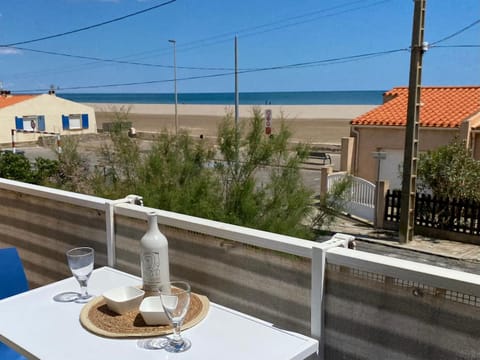 Balcony/Terrace, Beach, Sea view