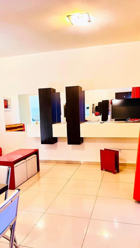 Communal lounge/ TV room, Living room, Evening entertainment