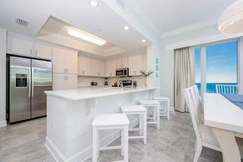 Phoenix Gulf Towers 1708 Apartment in Orange Beach