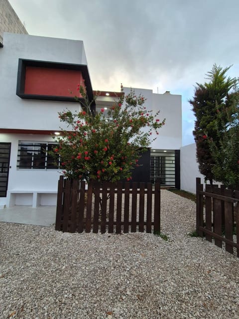 Property building, Garden, Garden view