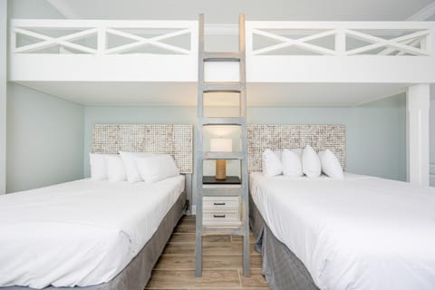 Phoenix Gulf Towers 2203 Apartment in Orange Beach