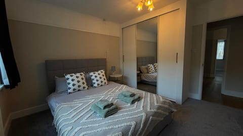 Aughamore Home House in Cambridge