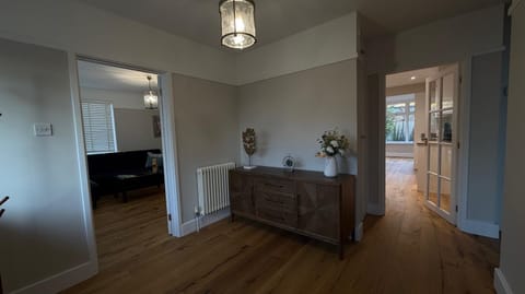 Aughamore Home House in Cambridge