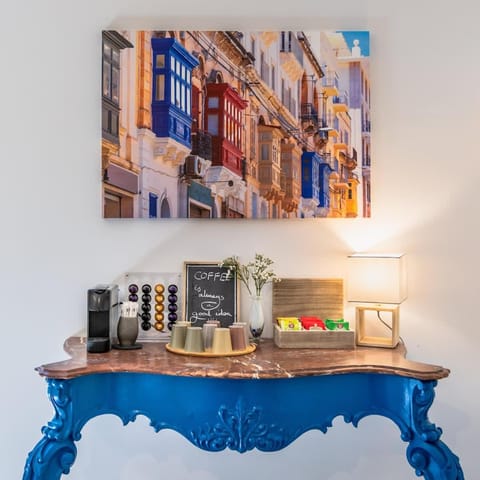 Palazzo Ducoss - Apt 5 - Three Bedroom Two Bathroom Apartment in Valletta