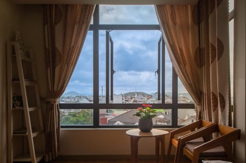 Natural landscape, View (from property/room), Living room
