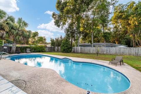 Garden, Pool view, Swimming pool