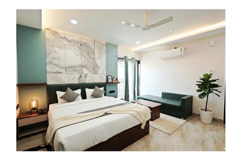 Bed, TV and multimedia, Bedroom, air conditioner