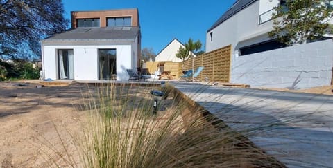 Maison de vacances bord de mer jardin clôt - 4-6 lits House in Le Pouliguen