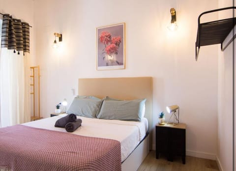 Habitación en Alicante Plus 5 Bed and Breakfast in Alicante