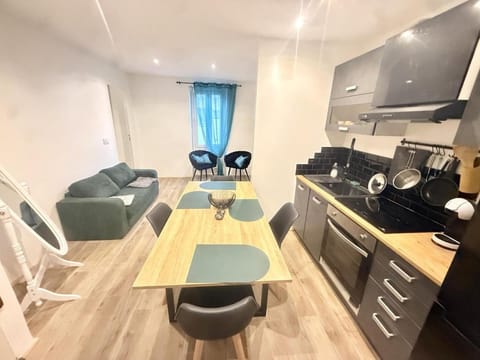 Shaynez YourHostHelper Apartment in Quimper