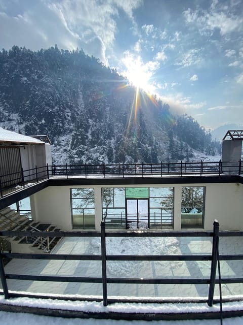 Balcony/Terrace, Balcony/Terrace, Mountain view