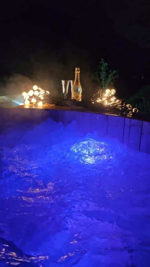 Hot Tub, Spa and wellness centre/facilities, Swimming pool