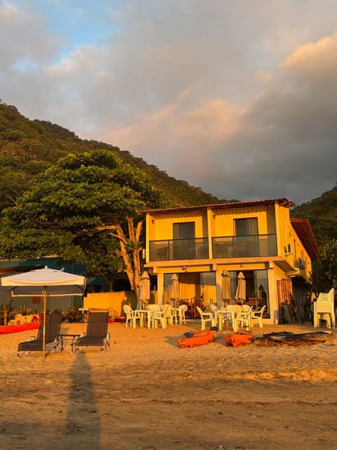 Casa Sol da Ilha Bed and Breakfast in Angra dos Reis