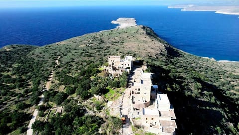 Property building, Nearby landmark, Day, Natural landscape, Bird's eye view, Mountain view, Sea view