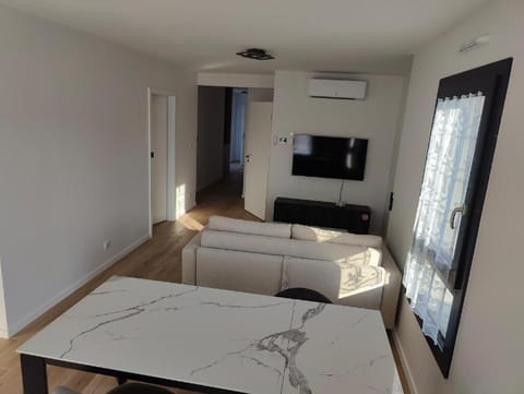 L'Écrin Ludovicien - Chambres design & Spa Bed and Breakfast in Saint-Louis