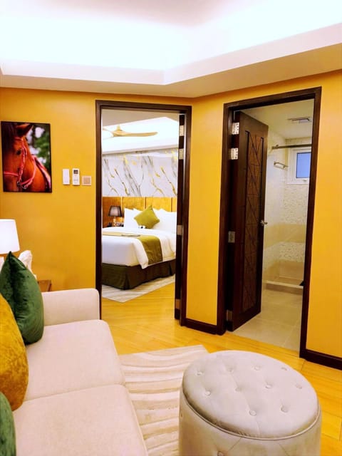 Living room, Photo of the whole room, Bedroom