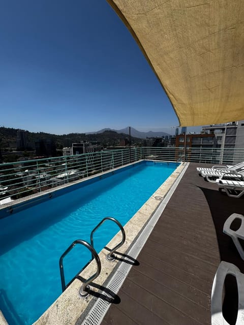 Swimming pool, Swimming pool