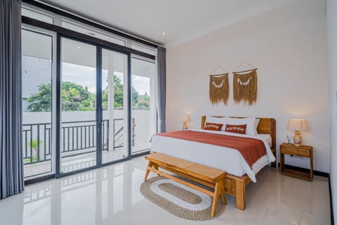 Bed, Balcony/Terrace, Bedroom