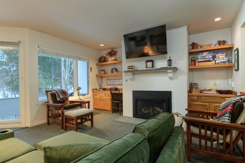 Glades 13 condo Apartment in Warren