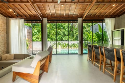 Property building, View (from property/room), Living room, Seating area, Dining area