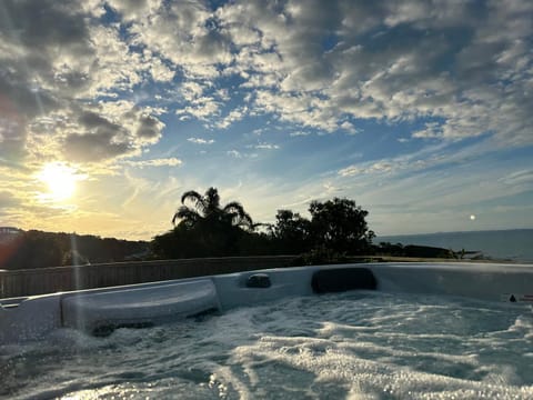 Hot Tub, Sea view, Sunset