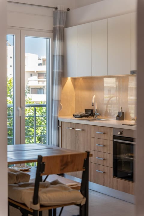 Kitchen or kitchenette, Living room, City view