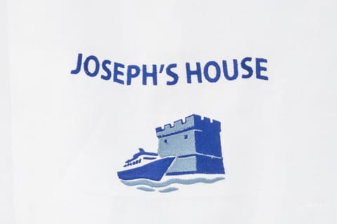 Joseph's House Accommodation Bed and Breakfast in Civitavecchia