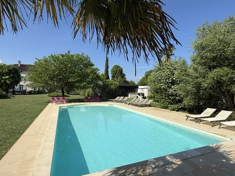 Pool view, Swimming pool, sunbed