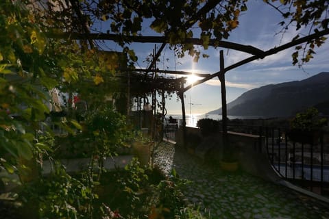 La Casetta - Breathtaking View & Total Relaxation Apartment in Maiori