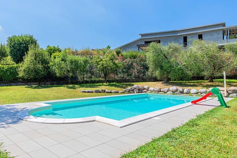 Day, Garden, Swimming pool