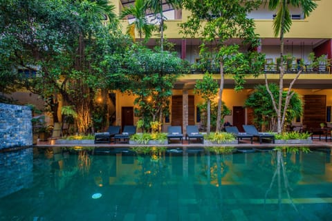Pool view, Swimming pool
