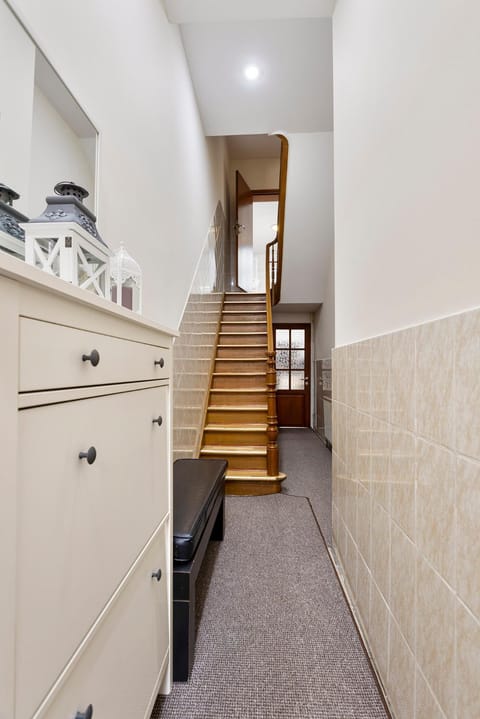 Chambres dans un Immeuble Vacation rental in Brussels