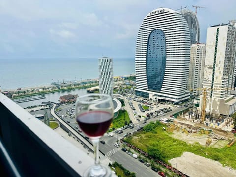Natural landscape, City view, Sea view, Alcoholic drinks