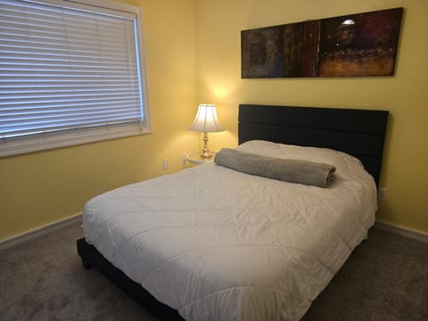 Habitación Confortable - Baño Compartido Vacation rental in Falcon Heights