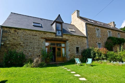 Property building, Spring, Garden, Garden view