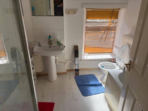 Treforest Cwtch House Vacation rental in Wales