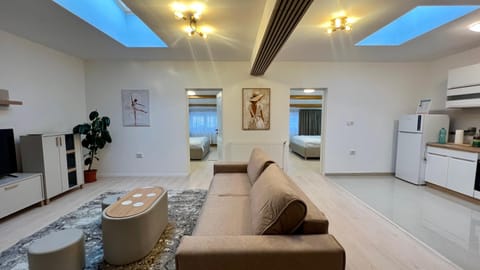 TV and multimedia, Kitchen or kitchenette, Living room, Seating area, Dining area, pet friendly