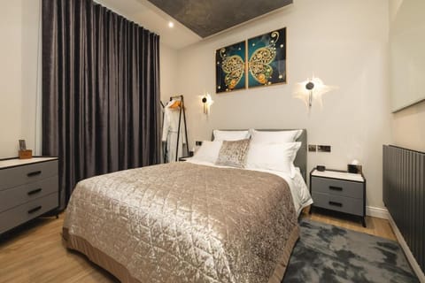 Bed, Decorative detail, Bedroom