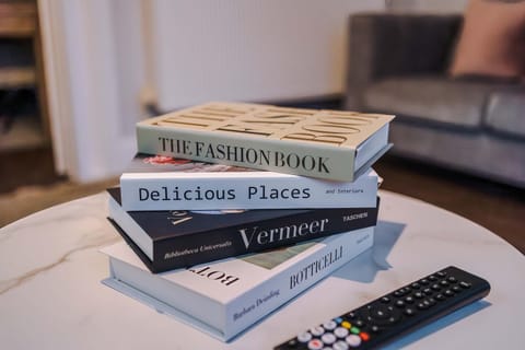 Monthly & Weekly Offers , Pool Table , PS4 , Liverpool , 3 Bed House , Ideal For Contractors , Relocation & Family Stays House in Liverpool