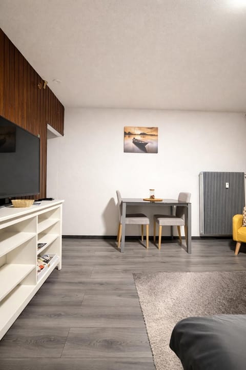 Studio Moderne, Saint-Louis Proche Bâle, Hyper-Centre, Parking Gratuit Apartment in Saint-Louis