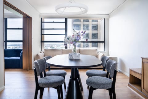 Living room, Seating area, Dining area