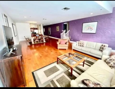 NOLA Condo Apartment hotel in French Quarter