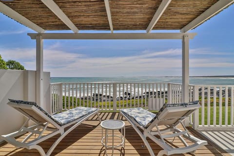 Balcony/Terrace, Sea view, sunbed